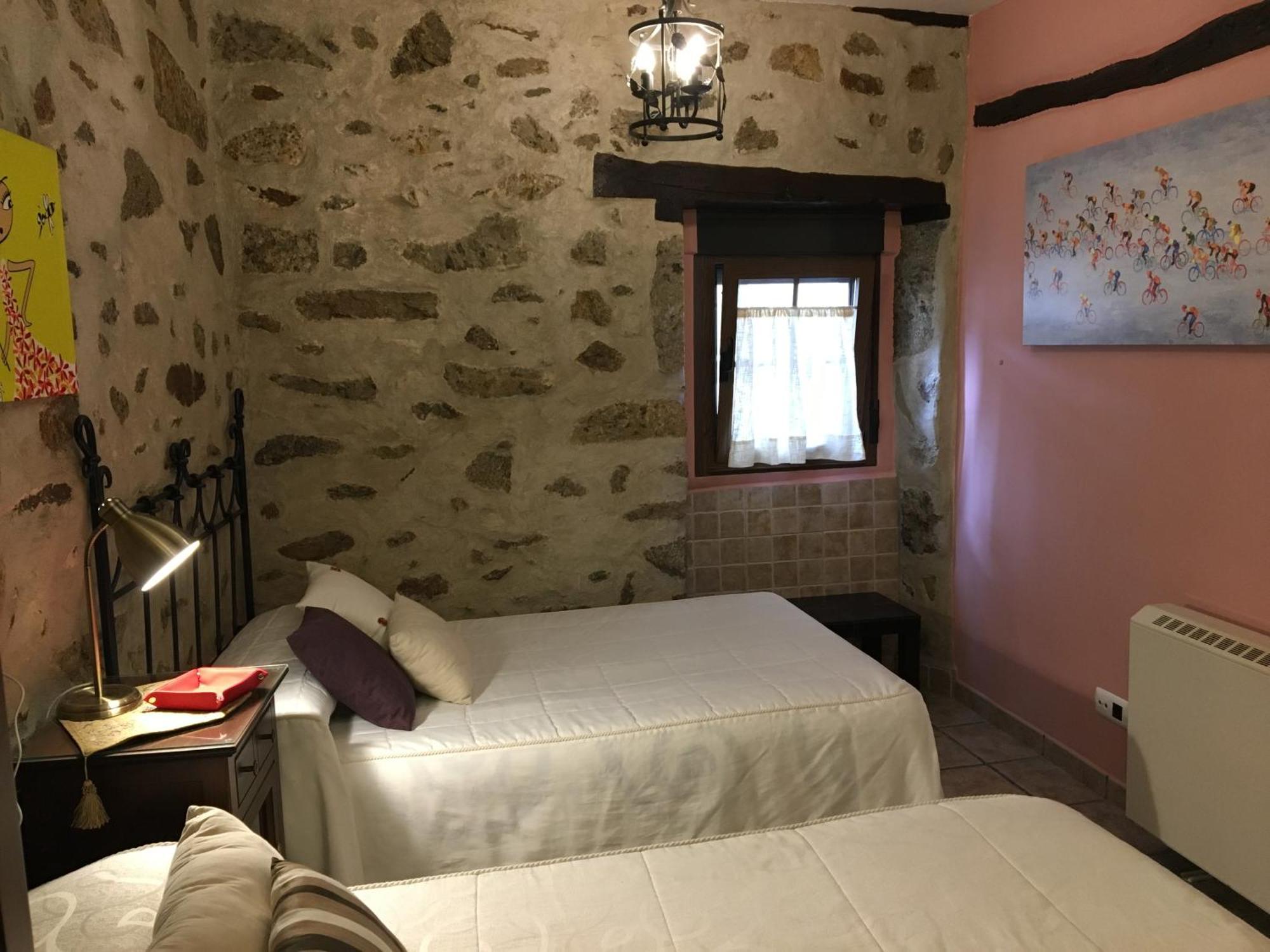 Casa Rural La Antigua Tahona Candelario Ngoại thất bức ảnh